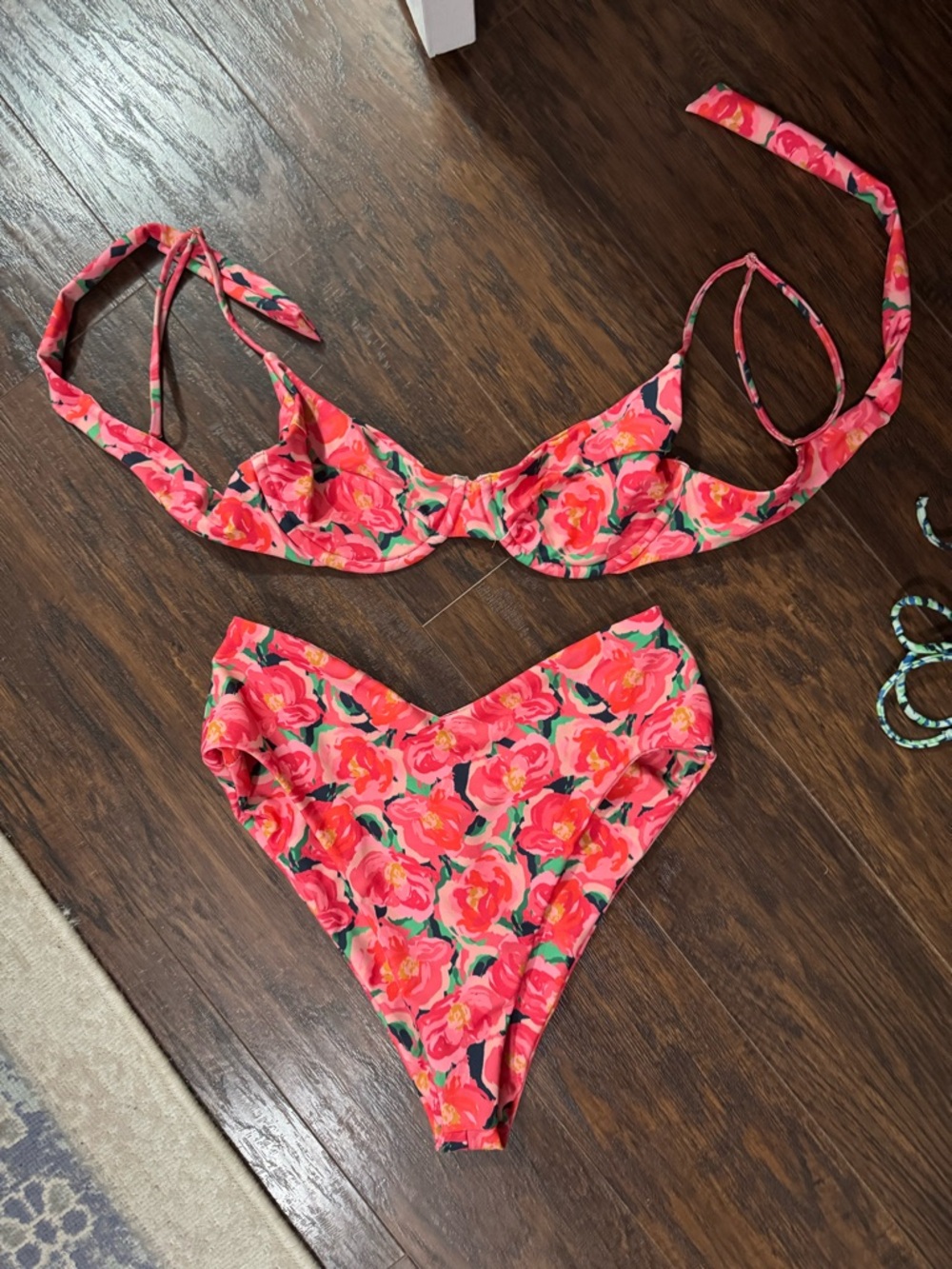 Skatie Bikini